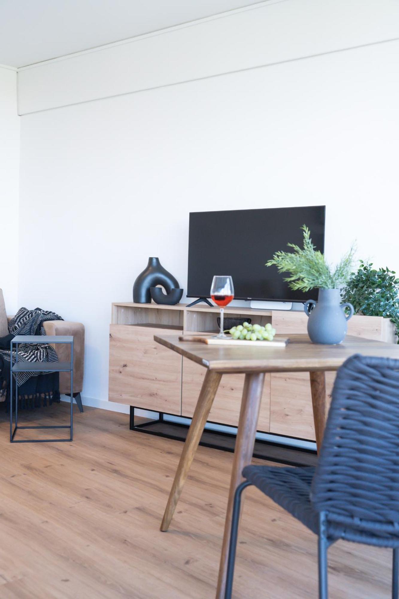 Helles Apartment Mit Tollem Blick Ueber Augsburg Exterior photo